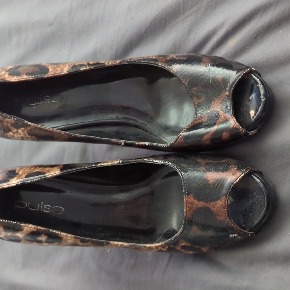 Leopard heels
